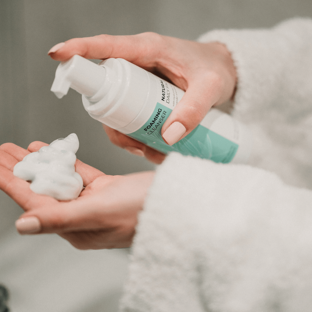 почистваща пяна за лице с алое вера хиалуронова киселина Cibly