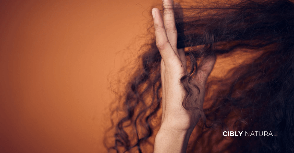 Външни и вътрешни причини за суха коса – визуална инфографика