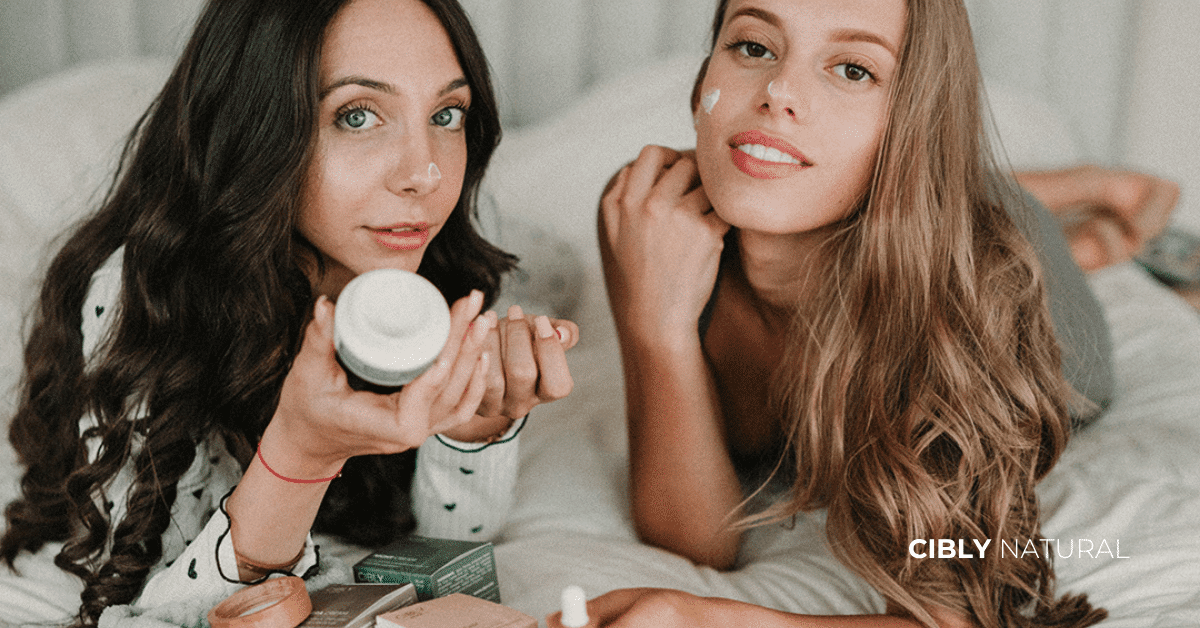 Дневна и нощна рутина за лице с правилния крем за всяко от двете – стъпка по стъпка