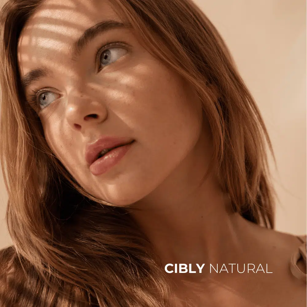 Микроскопски изглед на кожния микробиом – милиарди микроорганизми върху здрава кожа