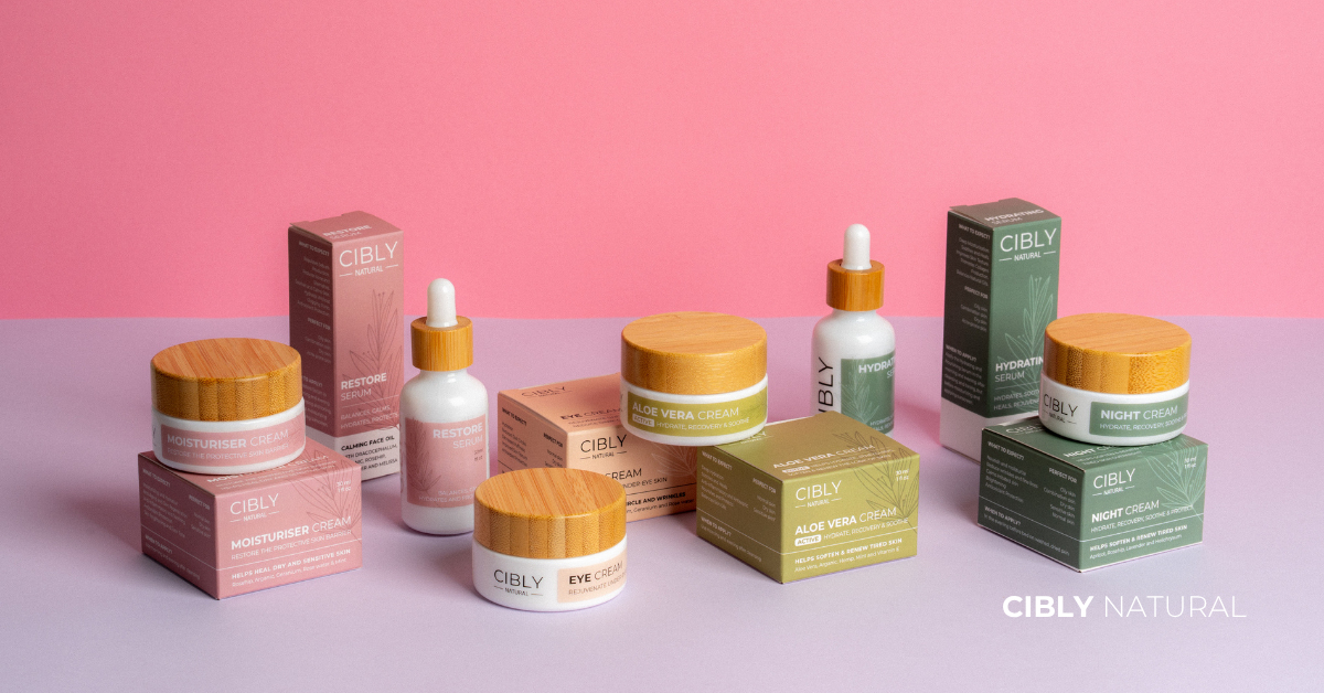 Инфографика на правилна последователност при layering – от воднист серум към плътен крем към SPF